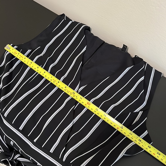 Banana Republic Factory Tailored Black and White Stripe Romper - Picture 12 of 15